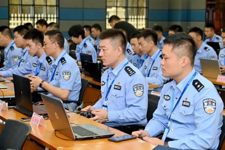 海南省公安厅2022年首期警用无人驾驶航空器驾驶员培训班圆满结束