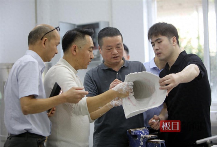 全国第三期康复辅助器具行业技术交流培训班在汉举办